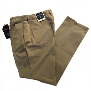 Charter Club Lexington straight leg pants🌴🌴